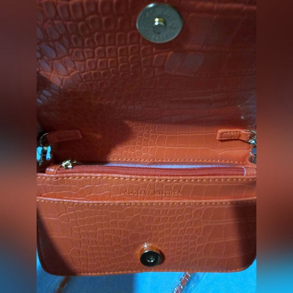 Badgley Mishka Croc Crossbody Mango Vegan Leather Bag, NWT - Picture 5 of 6